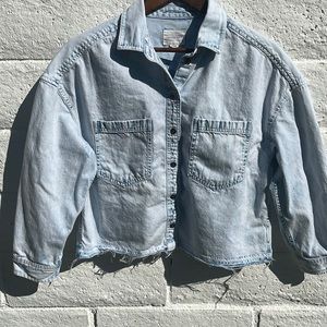 American Eagle cropped denim shirt